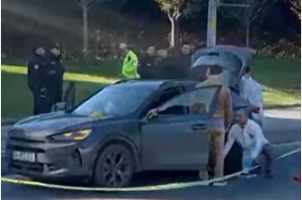 Bakırköy’e bağlı Yeşilköy Mahallesi'nde otomobil sürücüsü kanlı pusuda öldürüldü