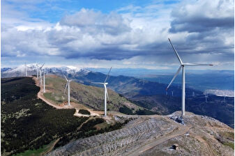 Türkiye’nin yenilenebilir enerji kurulu gücü 75 bin megavatı aştı