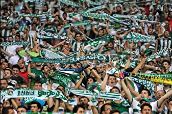 TFF'den Bursaspor'a Leyla Zana'ya yönelik yapılan tezahürattan dolayı ceza