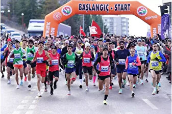 Ankara'da 90'ıncı Büyük Atatürk Koşusu yapıldı