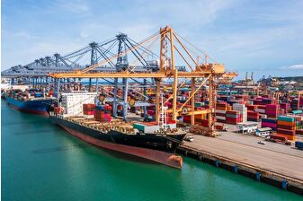 Hizmet ihracatının yüzde 62,3'ünü 2023'te büyük ölçekli girişimler yaptı