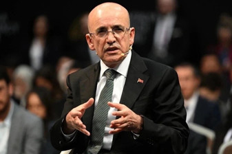 Şimşek: Belirsizliklere rağmen Türkiye dayanıklı