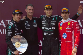 Formula 1'de sezonun ilk yarışı olan Avustralya GP'yi Mercedes pilotu Russell kazandı