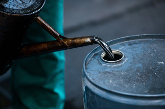 Brent petrolün varil fiyatı 110 doların altına indi