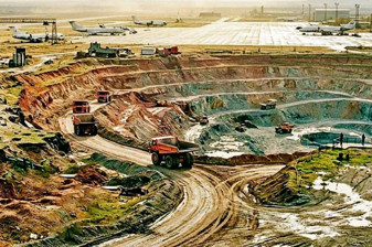 Ortadoğu'daki savaş küresel madencilik ve havacılık sektörlerini milyarlarca dolarlık kayıplara sürükledi