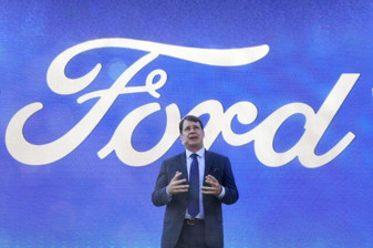 Ford araç geri çağırmada 2025 yılında rekor kırarken CEO'su Jim Farley'in toplam maaşı da rekora ulaştı