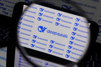 Çin'in yapay zeka sohbet robotu DeepSeek 7 saati aşan kesinti yaşadı