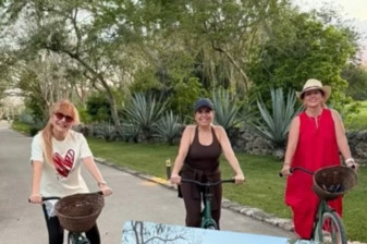 Berrin Zorlu'nun Meksika'da tatil keyfi