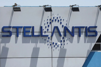 Stellantis, Peugeot, Citroen, Opel ve Fiat başta olmak üzere 700 bin aracı geri çağırdı