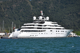 Cayman Adaları bayraklı lüks yat 'A+' Marmaris'te