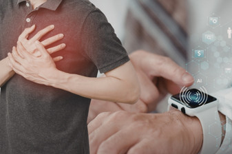 Akıllı saatler ve yapay zeka destekli sağlık uygulamaları acil servise başvuruları artırıyor