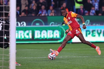 Sezon başında Monaco’dan 30 milyon euroya Galatsaray’a transfer olan Wilfried Singo, İtalyan ekibi Napoli’nin radarında