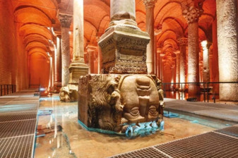 Yerebatan Sarnıcı’nın mülkiyeti İBB’den Vakıflar Genel Müdürlüğü’ne devredildi