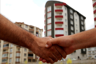 Yılın ilk çeyreğinde 628 bin 255 ile geçen senenin aynı dönemine göre yaklaşık yüzde 10 daha az gayrimenkul satıldı