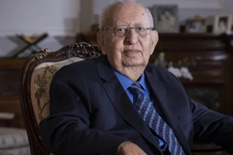 Eski TBMM Başkanı Hüsamettin Cindoruk hayatını kaybetti