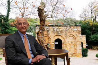 Büyükelçi Tom Barrack, İzmir ziyaretinde personel menüsüyle ağırlandı ve yemeği beğenince ertesi gün için yeniden rezervasyon yaptırdı