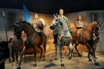 Taşkent’teki Amir Timur Müzesi yeni yüzüyle kapılarını açtı