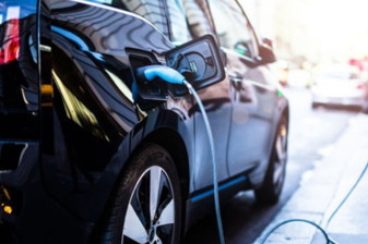 Akaryakıt fiyatlarındaki artış sonrası Avrupa'da elektrikli araç satışları martta rekor kırdı