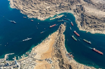 İran Hürmüz Boğazı’nı yeniden kapatma kararı aldı