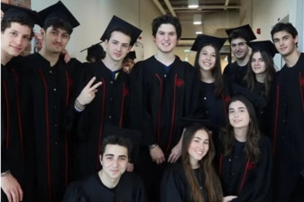 Kerim Rahmi Koç'un mezuniyet sevinci