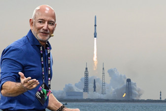Milyarder Jeff Bezos'un sahibi olduğu Blue Origin şirketine ait rokete yanlış yörünge şoku