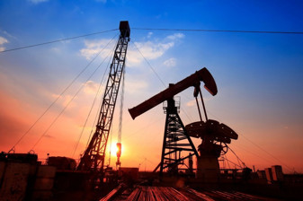 Petrol yeniden 100 doların üzerinde