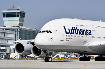 Lufthansa, jet yakıtı krizi nedeniyle 20 bin uçuşu iptal edecek