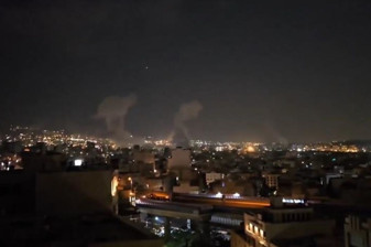 Tahran'da hava savunma sistemi 'düşman unsurlara' ateş açtı