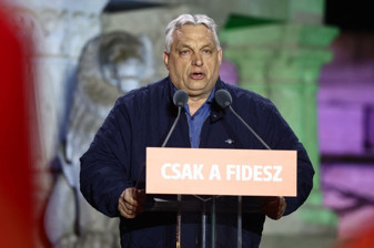 Macaristan'da seçimi kaybeden Orban'dan parlamento ve parti liderliği mesajı