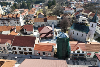Bosna Savaşı'nda yıkılan ve Türkiye'nin desteğiyle yeniden yapılan Dugalica Camisi 34 yıl sonra ibadete açıldı