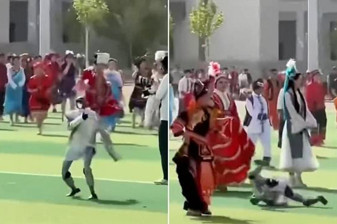 Çin’de okul etkinliğinde kontrolden çıkan robot sahada paniğe neden oldu