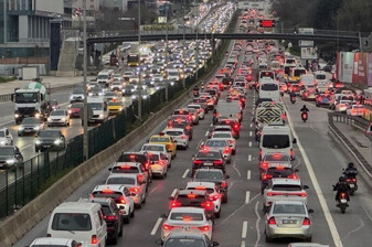 İçişleri Bakanı Mustafa Çiftçi, yılın ilk 4 ayına ilişkin trafik verilerini açıkladı