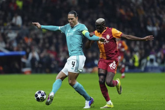 Galatasaray'ın Liverpool’un kaptanı Van Dijk için harekete geçtiği iddia edildi