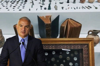 500'den fazla kültür varlığı ele geçirildi, Bakan Mehmet Nuri Ersoy tarihi eser kaçakçılığı operasyonunu paylaştı
