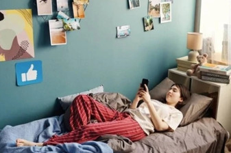 TikTok’ta yayılan 'rot day' akımı Z kuşağında tükenmişlik hissine karşı geçici kaçış yöntemi oldu