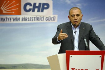 CHP'de mutlak butlan kararıyla Gürsel Tekin’in kayyumluğu da sona erdi