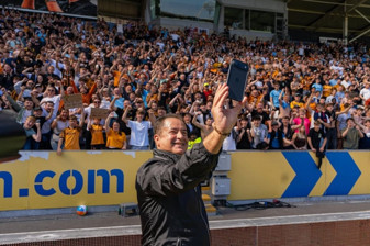 Acun Ilıcalı, Hull City’nin Premier Lig hayaline ulaşmasına sadece bir adım kaldığını söyledi