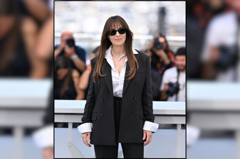 İtalyan aktris Monica Bellucci Cannes'da