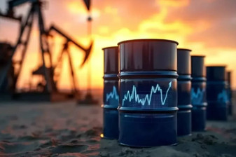 Petrol fiyatları ABD ve İran arasındaki gerilimin etkisiyle sert yükseldi