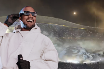 Kanye West’in İstanbul konserini 120 bin kişi stattan, 80 bin kişi de YouTube’dan canlı izledi