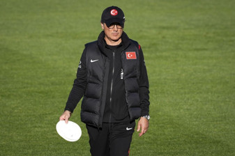A Milli Futbol Takımı Teknik Direktörü Montella'dan 'Hayalperest bir insanım' açıklaması