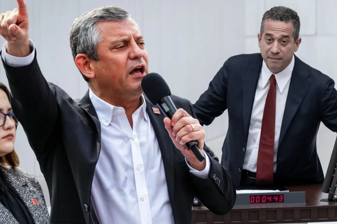 Antalya Cumhuriyet Başsavcılığı'ndan Özgür Özel dahil 6 CHP’li vekile fezleke kararı