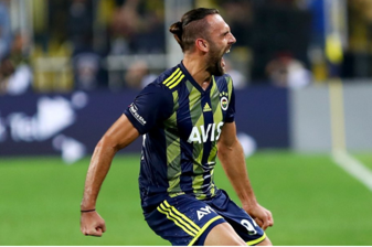 Fenerbahçe, Vedat Muriqi transferini bitirdi, yıldız oyuncu bu akşam İstanbul'a geliyor