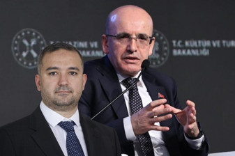 Hazine ve Maliye Bakanı Mehmet Şimşek ile TCMB Başkanı Fatih Karahan Londra’da yatırımcılarla bir araya geliyor