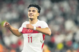 Galatasaray, Can Uzun transferinde 60 milyon eurodan 40 milyon euroya kadar indi