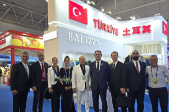Türk firmaları, Sincan’daki 9'uncu Çin-Avrasya Fuarı’nda ihracat ürünlerini Asya pazarına tanıtarak yeni ticaret kapılarını zorladı
