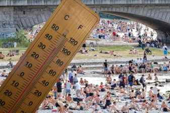 Avrupa ve ABD aşırı sıcaklarla mücadele ediyor, Almanya'da 26 kişi hayatını kaybetti