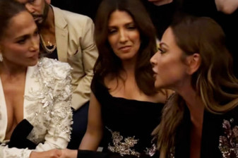 Hadise Paris'te JLo ile buluştu