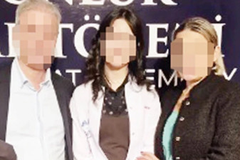 Gayrimenkul danışmanı Natalia Ö, 20 yıllık eşinin kendisine ve kızına şiddet uyguladığı iddiasıyla boşanma davası açtı