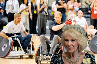 Kral Charles ile Prens Harry'nin yıllar sonra gerçekleşen kritik görüşmesinde Kraliçe Camilla'nın da odada olduğu ortaya çıktı